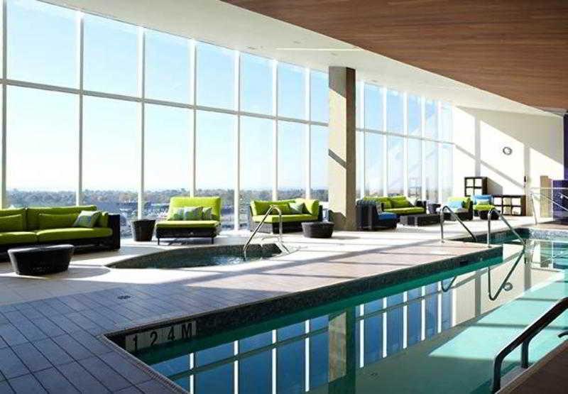 Marriott Montreal Airport In-Terminal Hotel Dorval Esterno foto