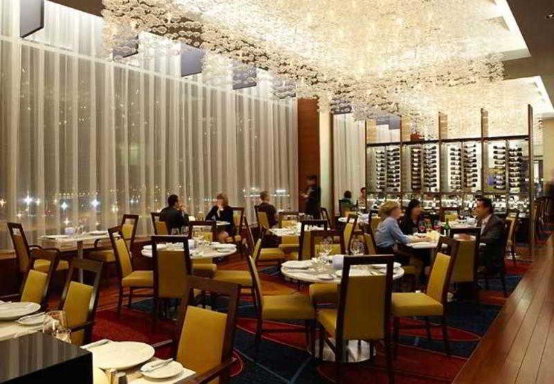 Marriott Montreal Airport In-Terminal Hotel Dorval Esterno foto