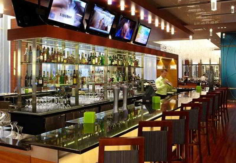 Marriott Montreal Airport In-Terminal Hotel Dorval Esterno foto