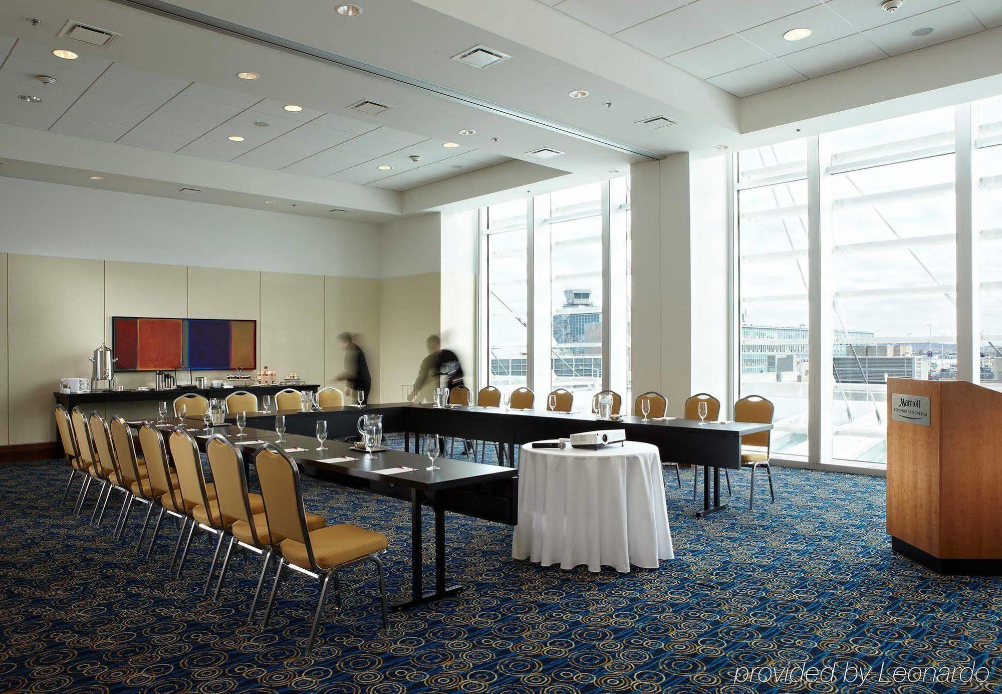 Marriott Montreal Airport In-Terminal Hotel Dorval Esterno foto